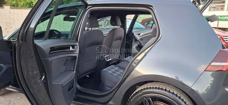 Volkswagen Golf 7 1.4 GTE DSG HYBRID