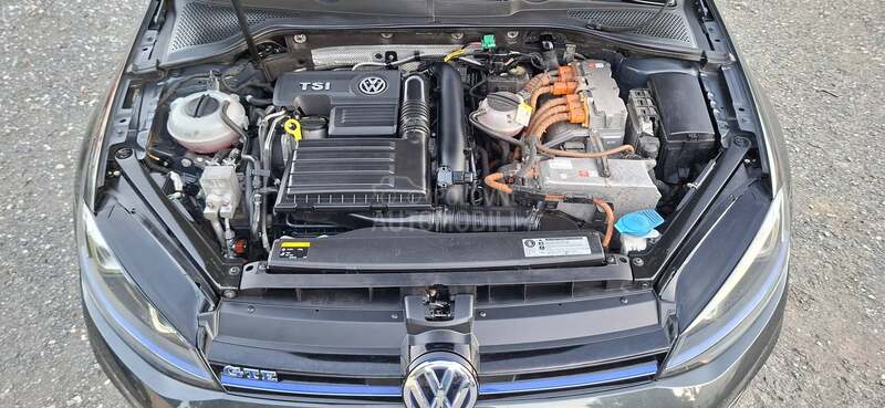 Volkswagen Golf 7 1.4 GTE DSG HYBRID