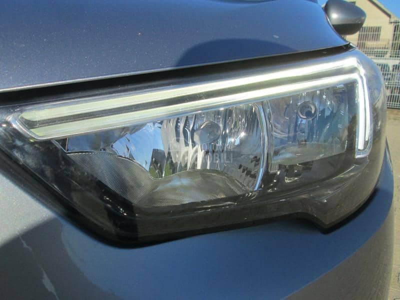 Opel Crossland X  1.2 Advance