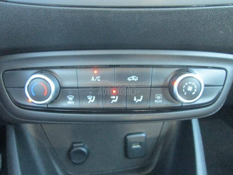 Opel Crossland X  1.2 Advance