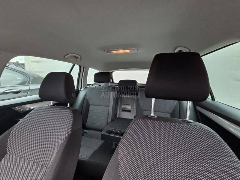 Škoda Octavia 1.6d/ 8 točkova