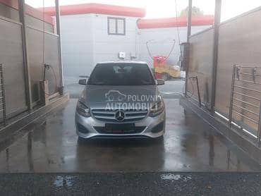 Mercedes Benz B 180 