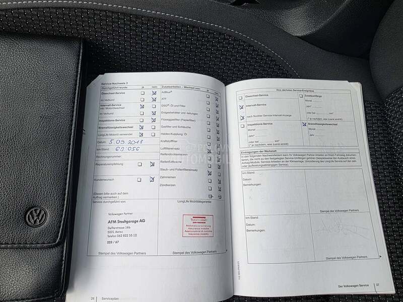 Volkswagen Touran 129 000 k m n o v