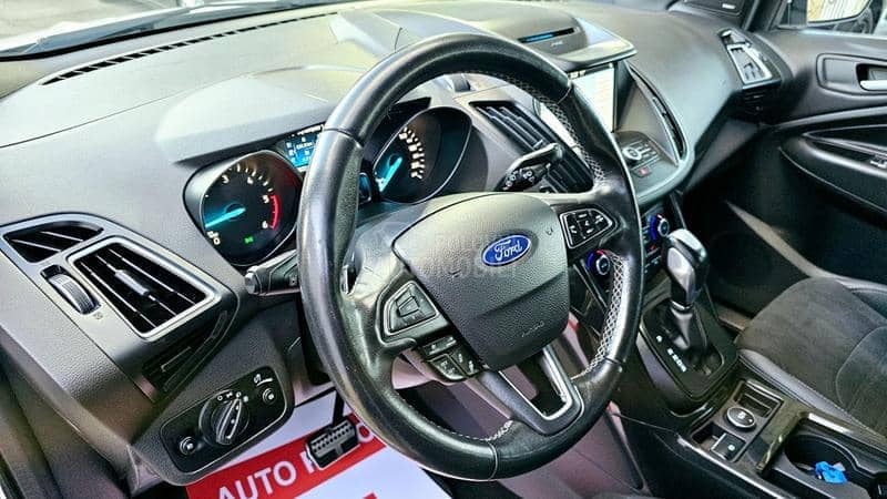 Ford Kuga 2.0D/ST-LINE/4X4/T0P