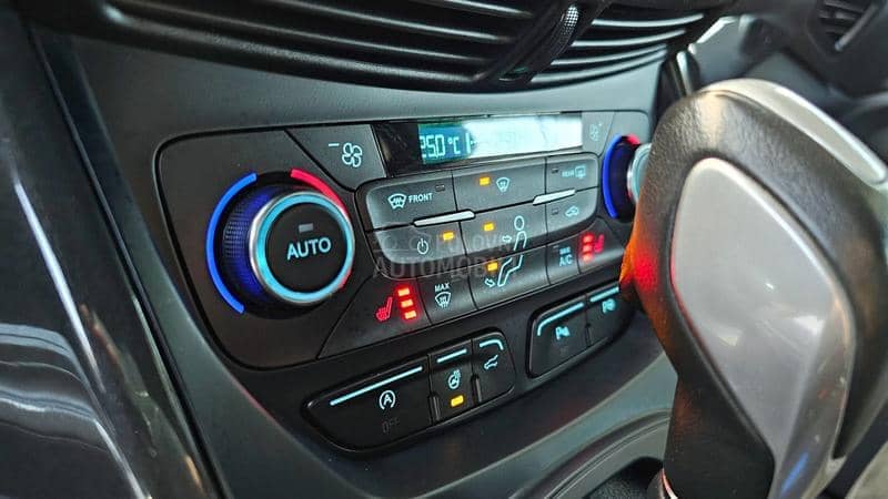 Ford Kuga 2.0D/ST-LINE/4X4/T0P