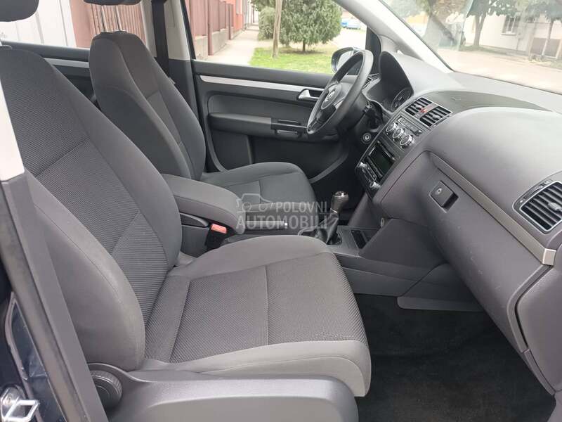 Volkswagen Touran 1.2 TSI