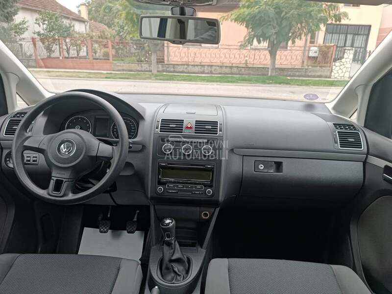 Volkswagen Touran 1.2 TSI