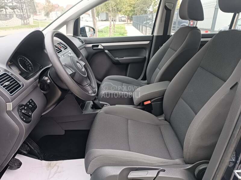 Volkswagen Touran 1.2 TSI