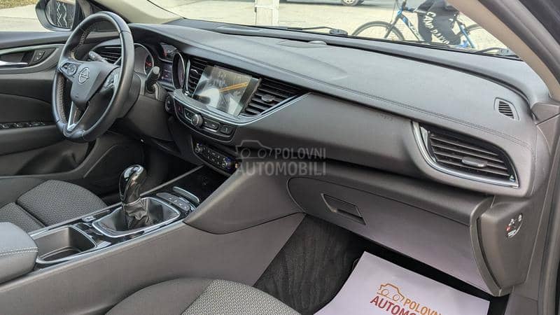 Opel Insignia 2.0CDTi /F-U-L/11