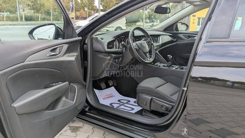 Opel Insignia 2.0CDTi /F-U-L/11