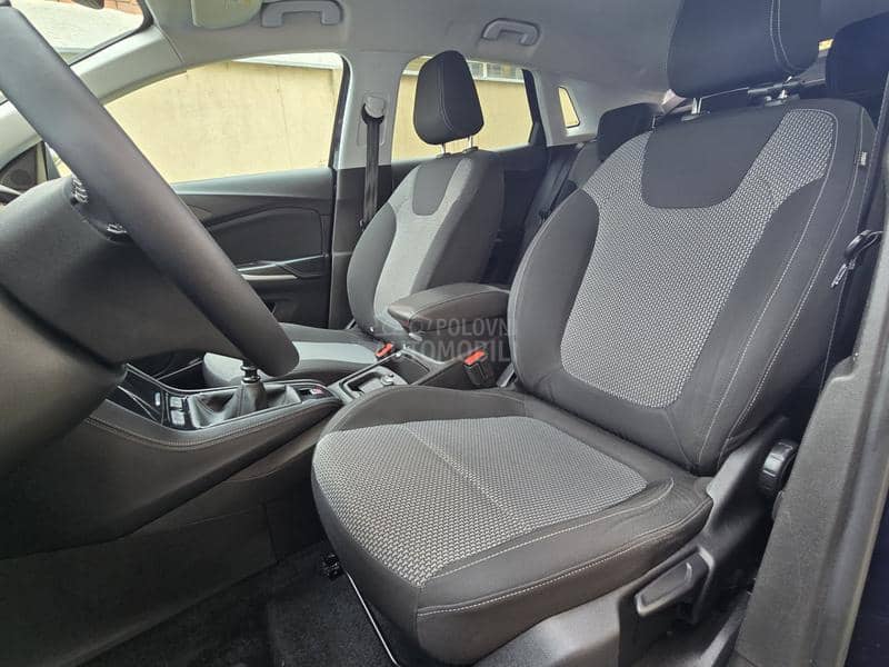 Opel Grandland X 1.6D Innovation Opel Grandland X 1.6D Innovation