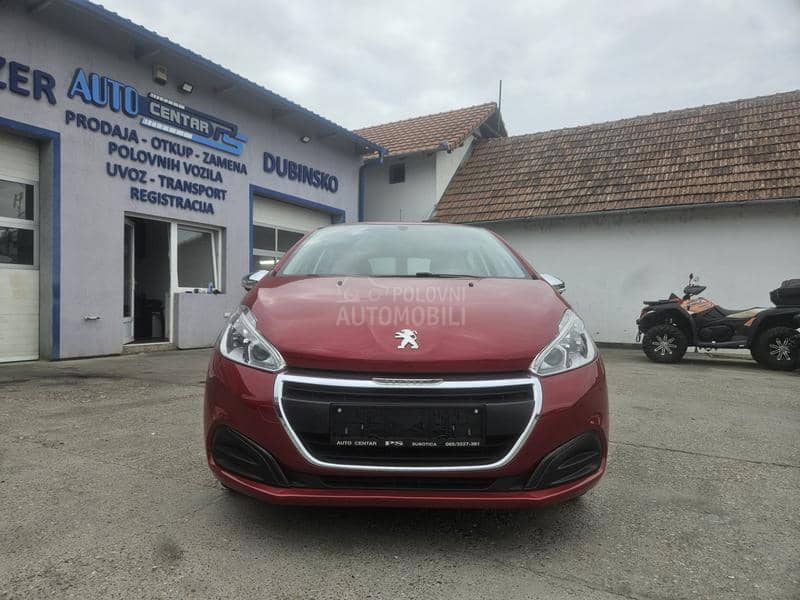 Peugeot 208 