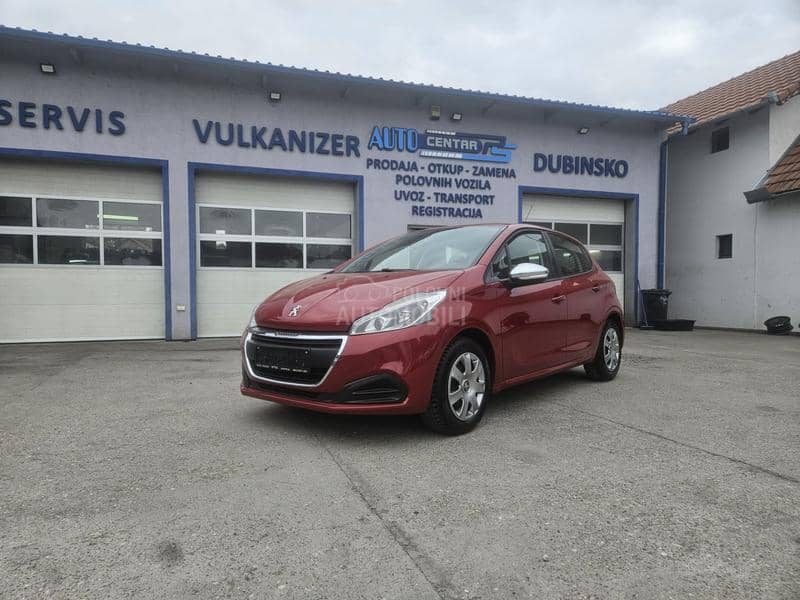 Peugeot 208 