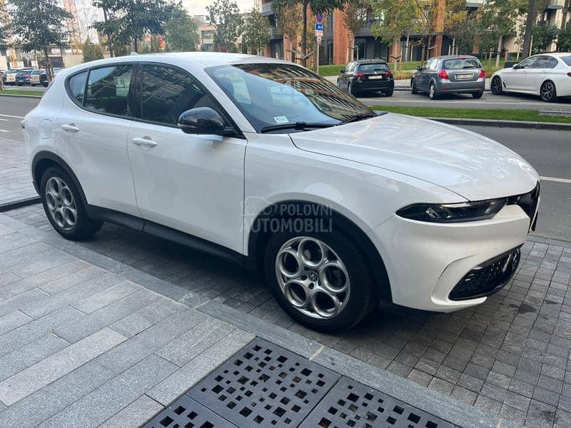 Alfa Romeo Tonale 1.5 MHEV HIBRID