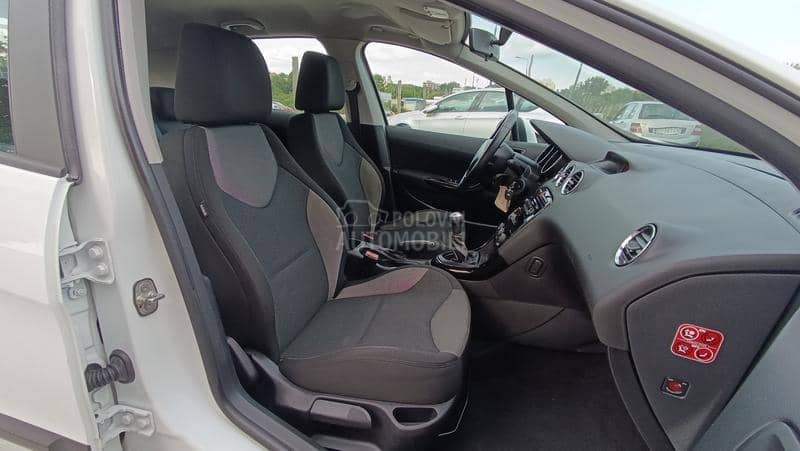 Peugeot 308 1.6HDI BUSSINES