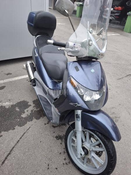 Piaggio Beverly