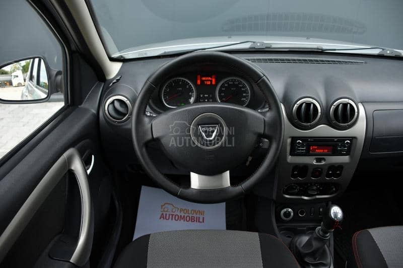Dacia Duster 1.6 / 4x4 / CH