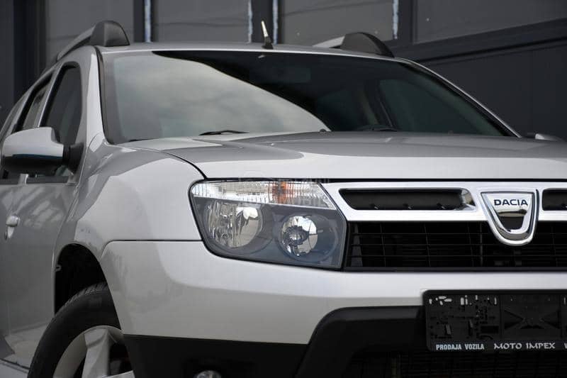 Dacia Duster 1.6 / 4x4 / CH