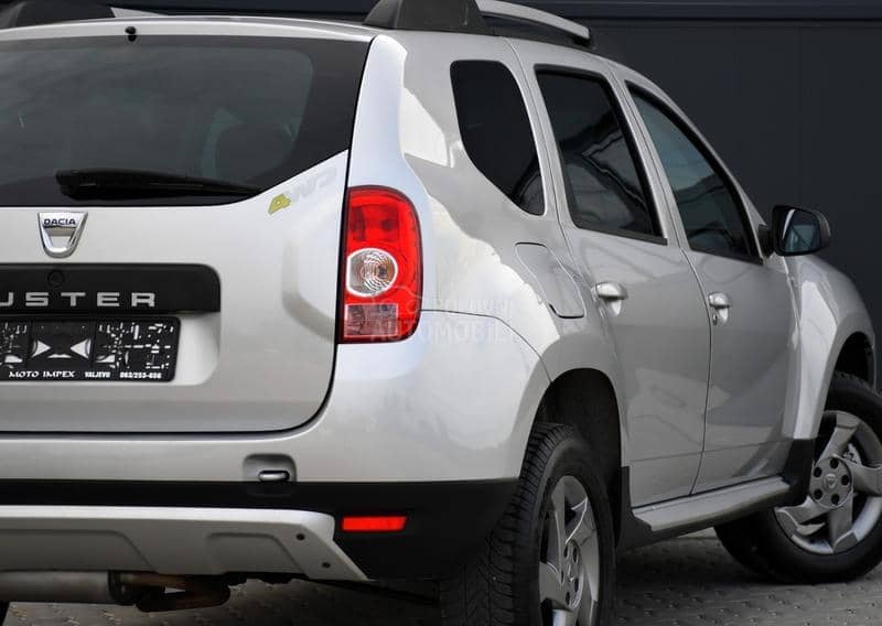 Dacia Duster 1.6 / 4x4 / CH