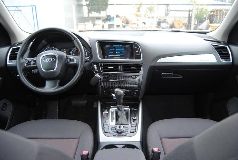 Audi Q5 2,0 TFSI AUTO. 4x4 Audi Q5 2,0 TFSI AUTO. 4x4