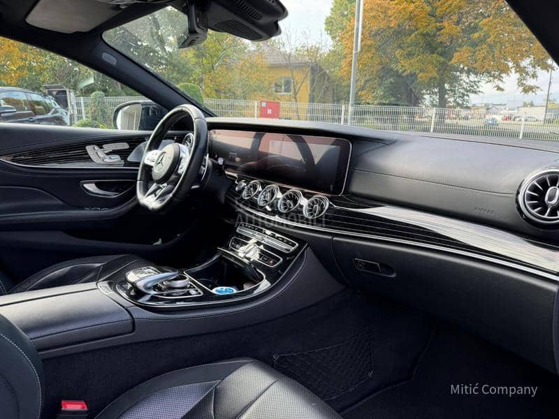 Mercedes Benz CLS 53 AMG 4matic