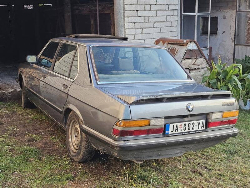 BMW 520 525e