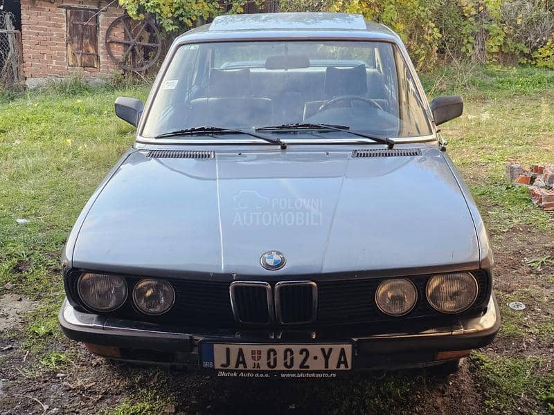 BMW 520 525e