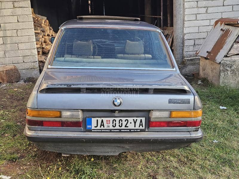BMW 520 525e