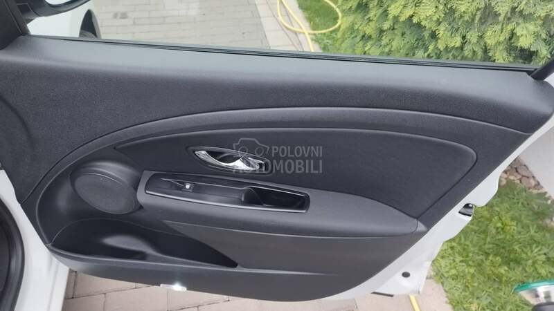 Renault Megane H O L A N D I J A