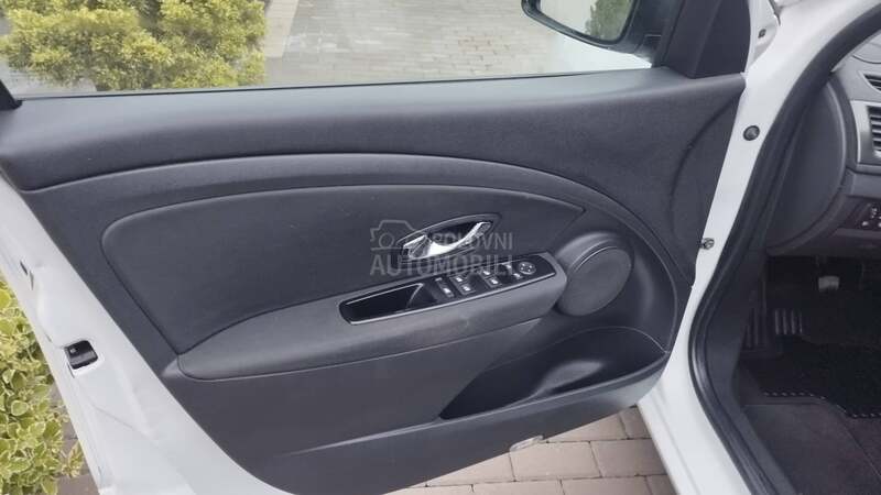 Renault Megane H O L A N D I J A