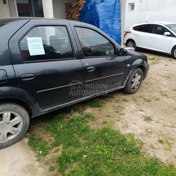 Dacia Logan 