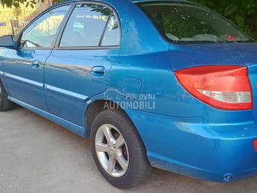 Kia Rio 1.3 RS sedan