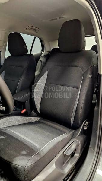 Škoda Fabia Essence Plus LAGER