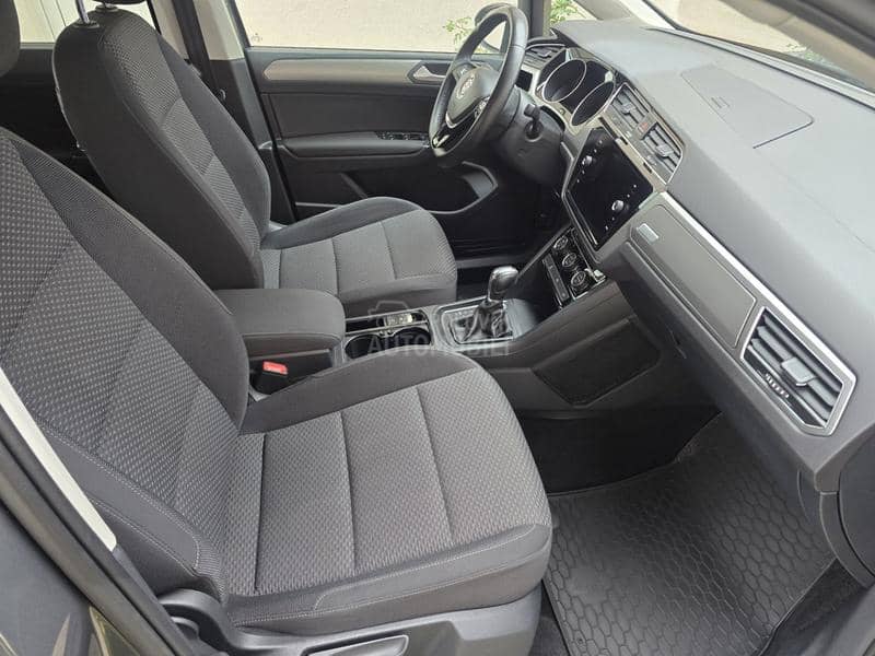 Volkswagen Touran 1.6tdi D.S.G
