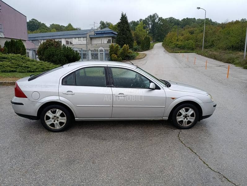 Ford Mondeo REG. DUGO