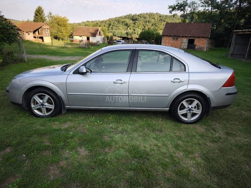 Ford Mondeo GHIA Ford Mondeo GHIA