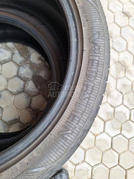 Vredestein 225/45 R18 Letnja