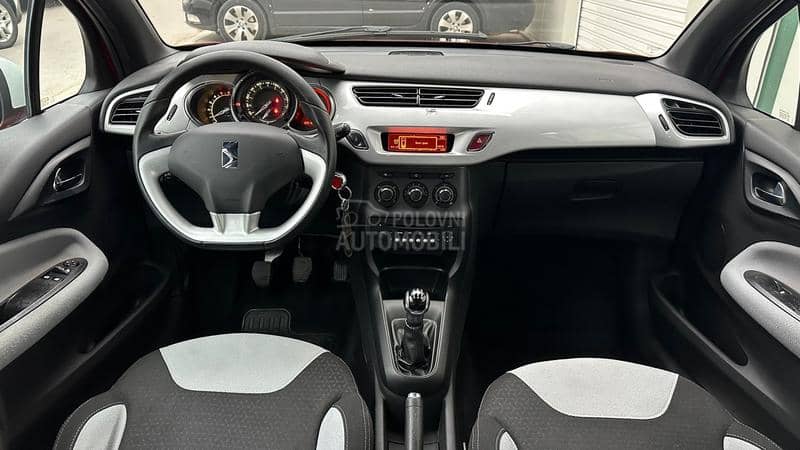 Citroen DS3  Citroen DS3
