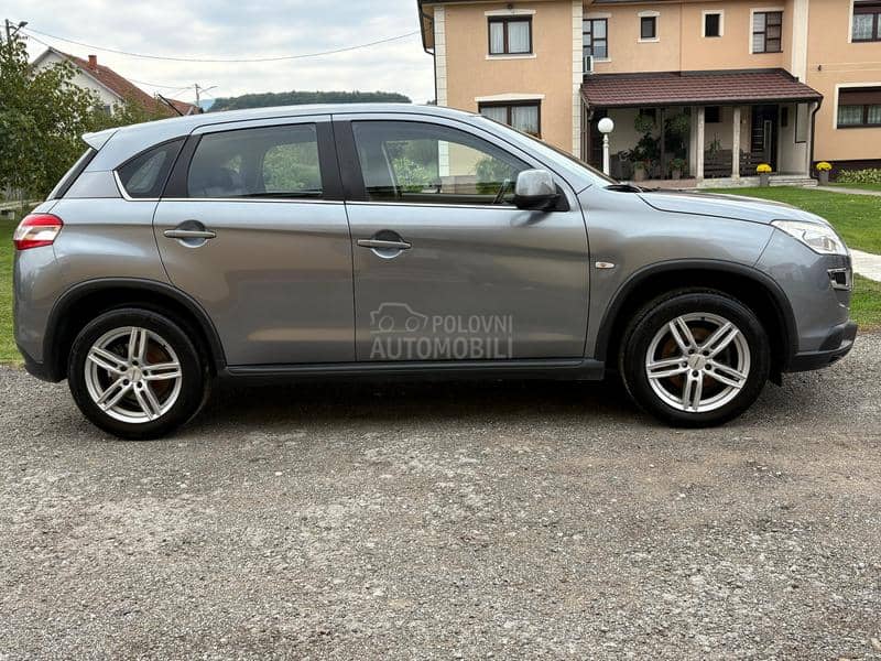 Peugeot 4008 1.6 hdi 4x4