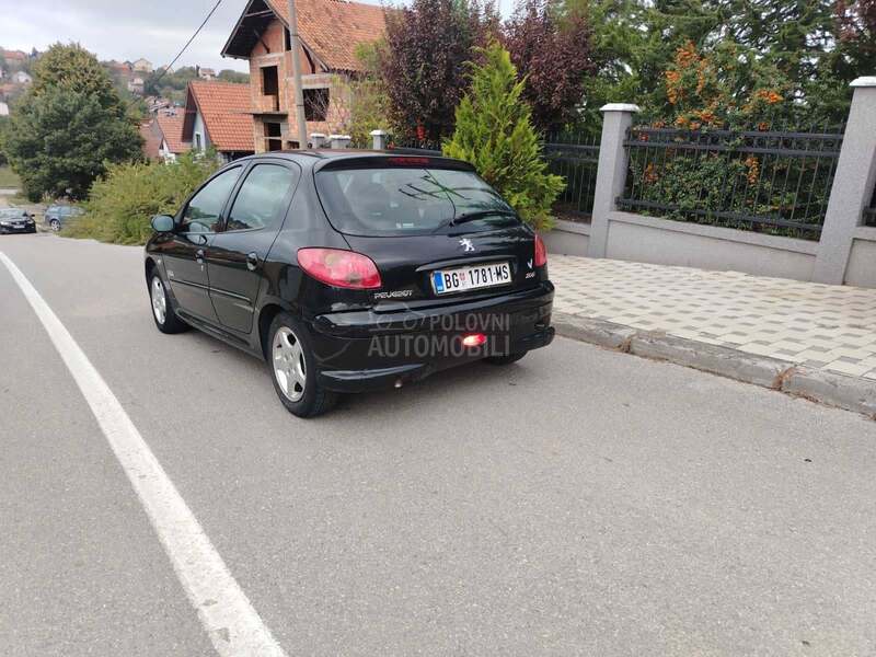 Peugeot 206 1-4 b