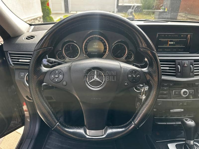 Mercedes Benz E 220 Avantgarde