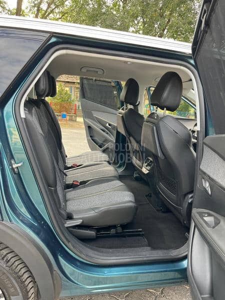 Peugeot 5008 1.6BHDI ALLURE 7sed