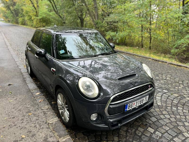 MINI Cooper S 