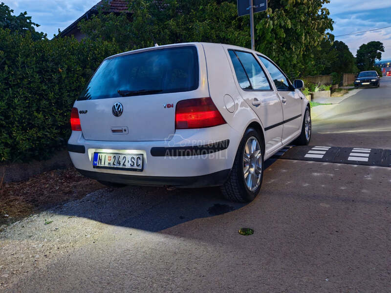 Volkswagen Golf 4 