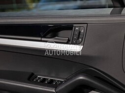 Porsche Cayenne E-Hybrid BOSE slika 21