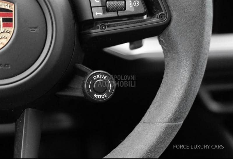 Porsche Cayenne E-Hybrid BOSE