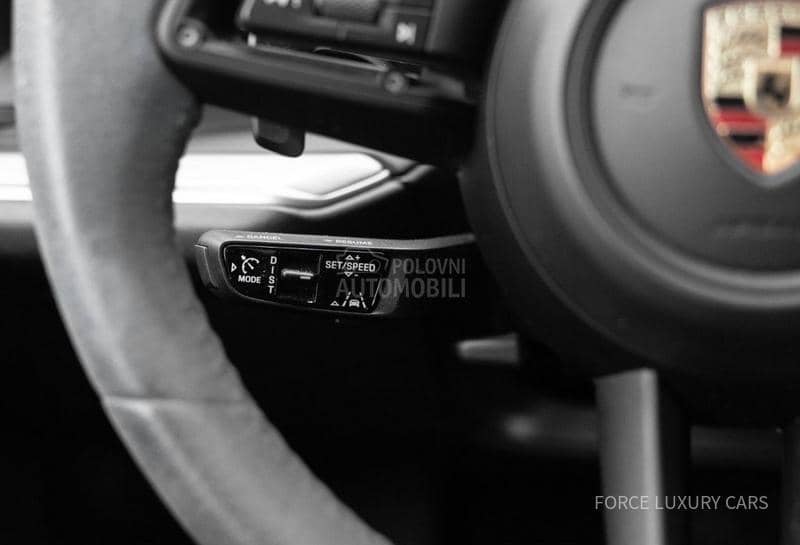 Porsche Cayenne E-Hybrid BOSE