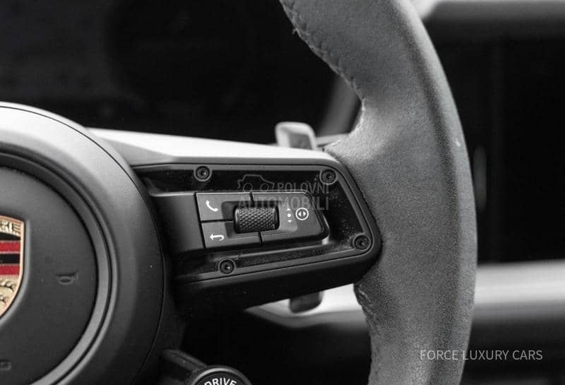 Porsche Cayenne E-Hybrid BOSE