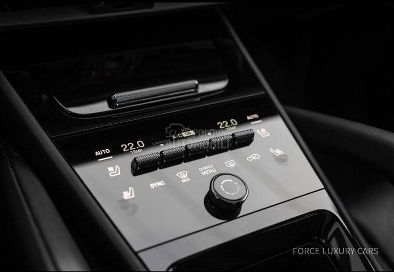 Porsche Cayenne E-Hybrid BOSE