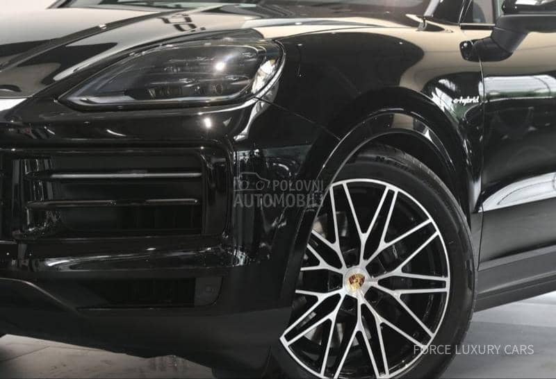 Porsche Cayenne E-Hybrid Coupe